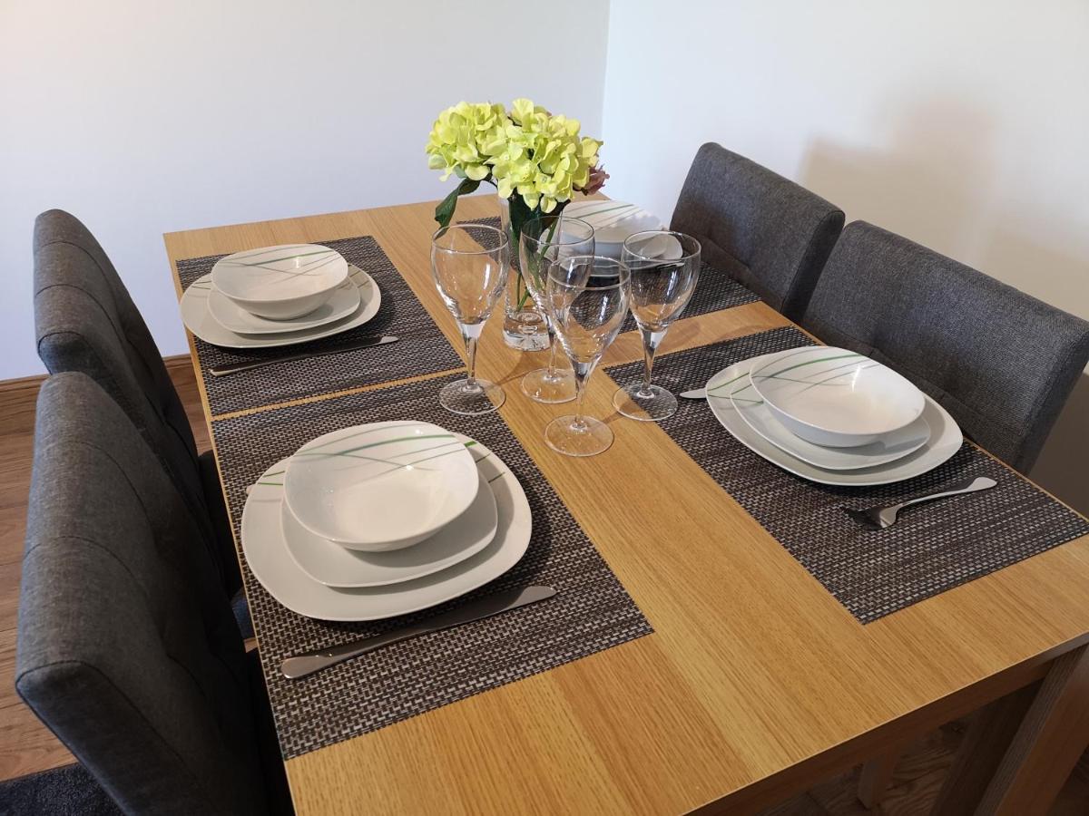 Attic Floor Apartment, City Centre Инвернес Екстериор снимка